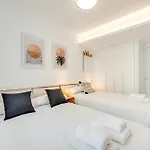 Διαμέρισμα Cozy & Refurbished In Old Town *